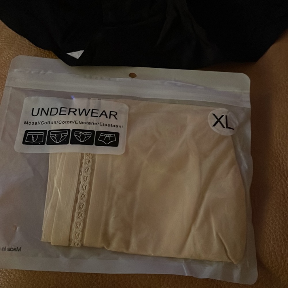Panties - Picture 3 of 3